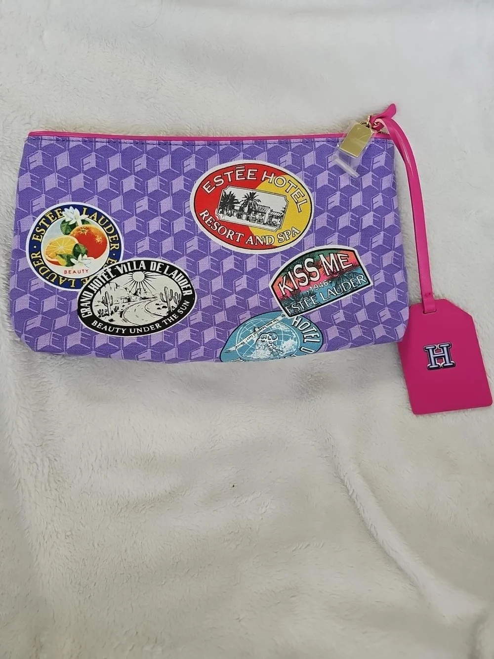 Estée Lauder Retro Travel Hotel Purple Cosmetic Bag + Luggage Tag